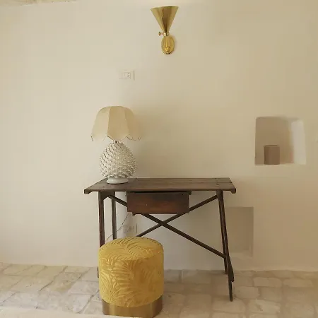 Caterina's & Bed and Breakfast 4*