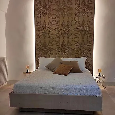 B&B Caterina's & 4*